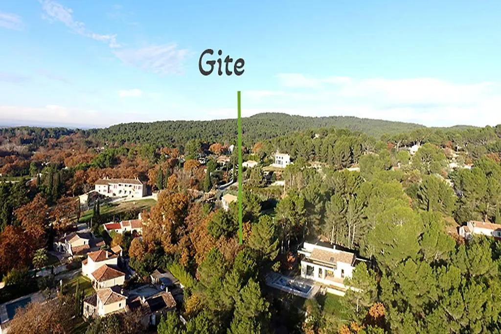 Gite Du Jonquas Velleron 0*,  France