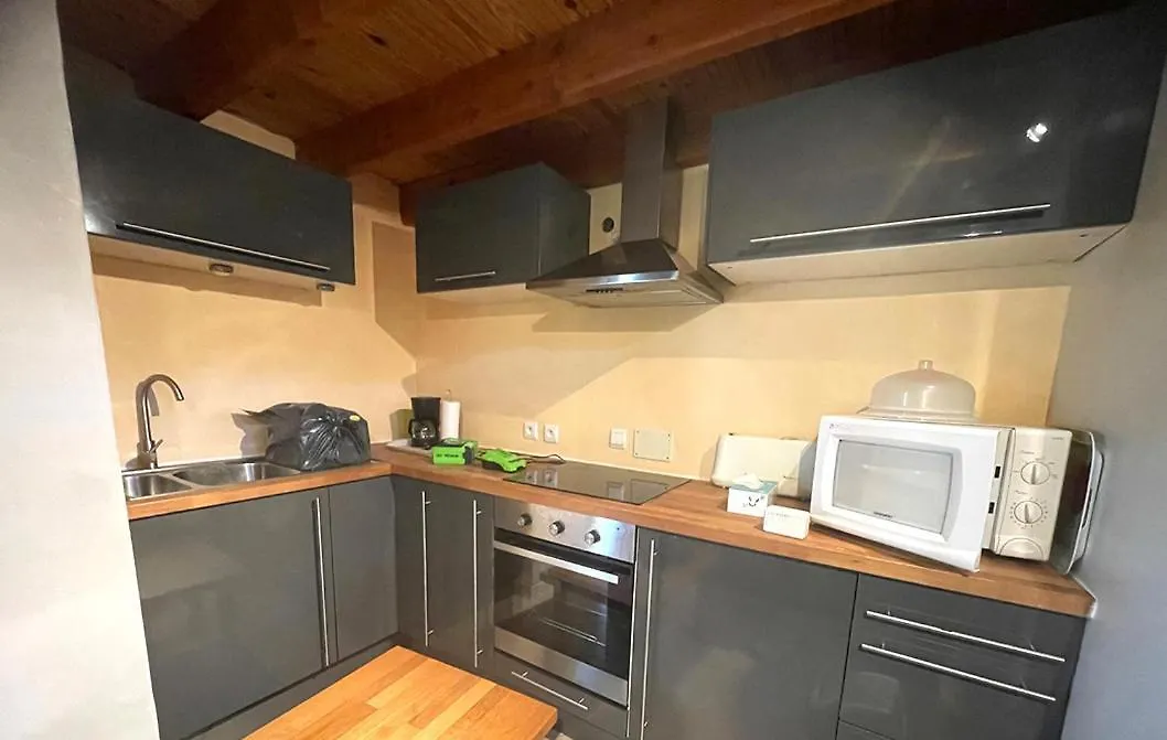 Holiday home Gite Du Jonquas Velleron