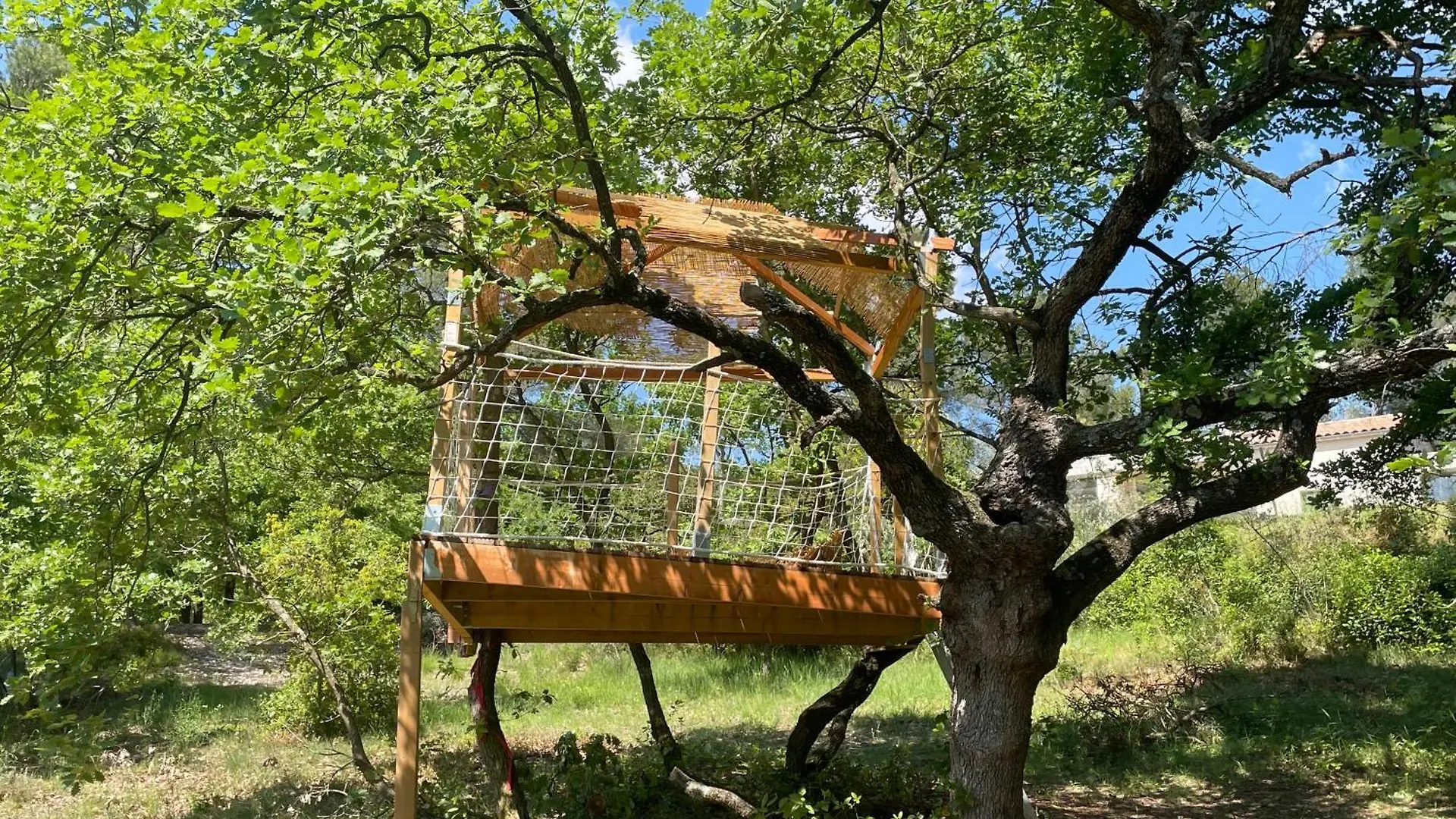 Holiday home Gite Du Jonquas Velleron