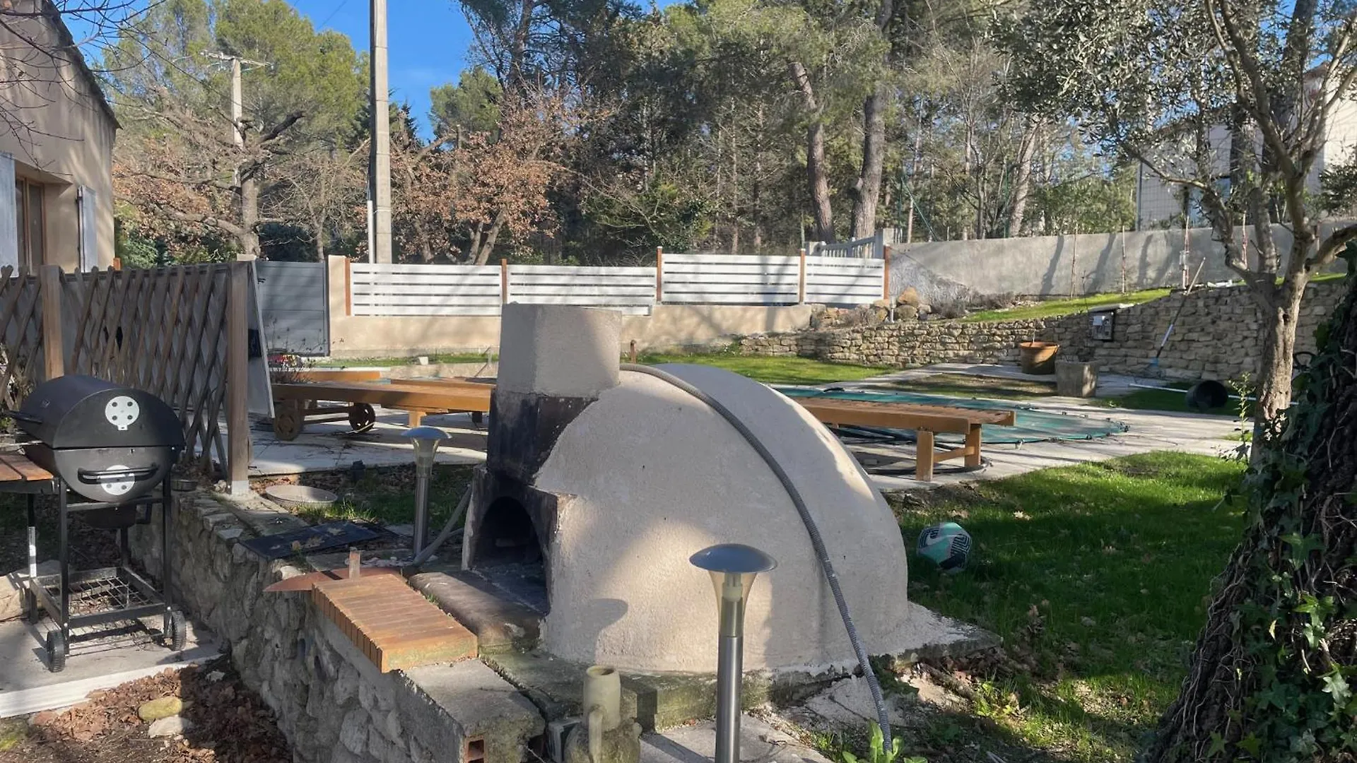 Holiday home Gite Du Jonquas Velleron